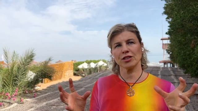 Зачем ехать в ретрит? Рассказываю и показываю Дахаб. смотреть онлайн