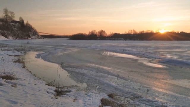 Тойма река🌊. Ледяные берега❄️