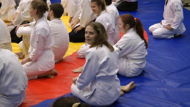 Каратэ, дзюдо, крав-мага и... вокал - что общего??? смотреть онлайн