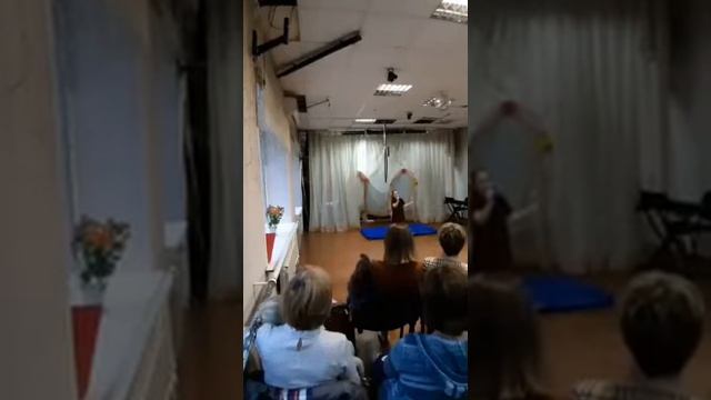 •Красный конь Валентин Дьяконов• исполняет: Антонова София (я)