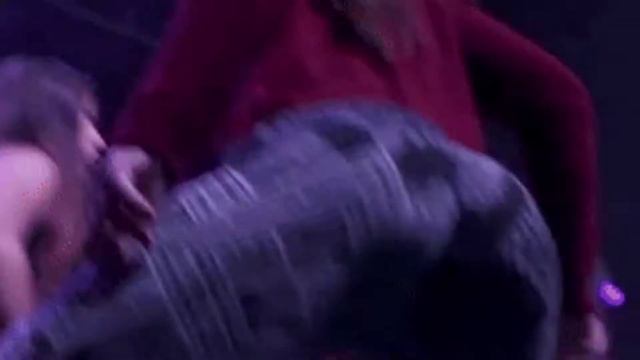 VEE M - Weh Nuh Fear ( i Actually Do Cuss A Little ) смотреть онлайн