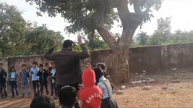 Learning English❤️ with fun😍activity based learning #mggs #chhotisadri #school #education #rajastha смотреть онлайн