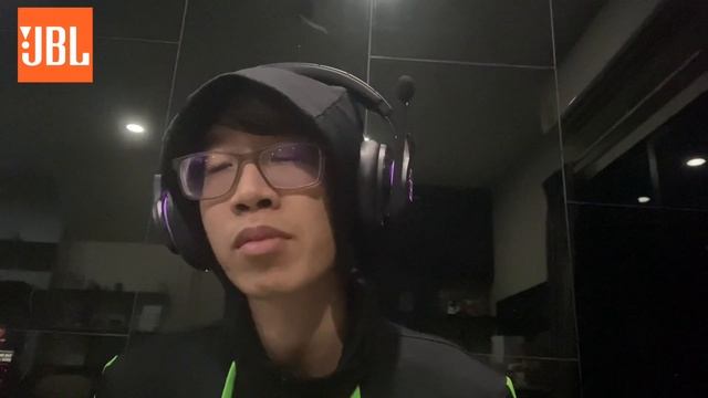 รีวิวของเล่น เลือกเฟ้นเพื่อสาวสวย Ep.1 : JBL Quantum 800 วิบวับพร้อมเสียงทรงพลัง!! смотреть онлайн