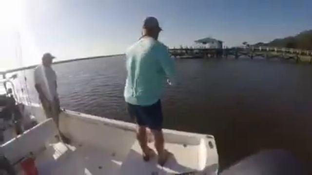 Let's Go Fishing! смотреть онлайн