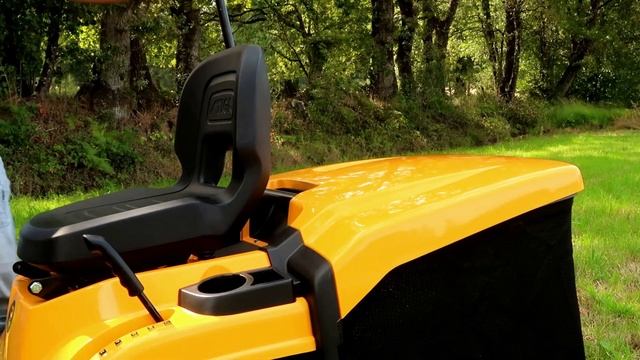 ? Tractor cortacésped STIGA ESTATE 384 | PUESTA EN MARCHA y FUNCIONAMIENTO смотреть онлайн