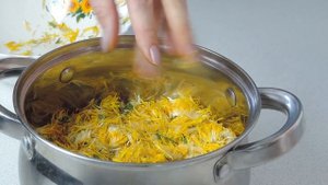 ВАРЕНЬЕ ИЗ ОДУВАНЧИКОВ с ЦЕДРОЙ И КУСОЧКАМИ АПЕЛЬСИНА