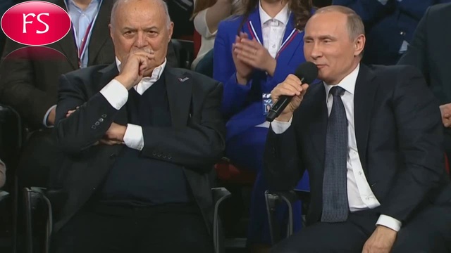 Путину пришлось переводить немецкого гостя на форуме