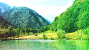 Zeyneb xanlarova-Daglari duman alanda(Ofical Music).Photo:Gabala