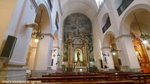 Вечерняя служба в испанской католической церкви Evening prayer in a Spanish Catholic church