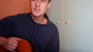 Плачет девушка в автомате