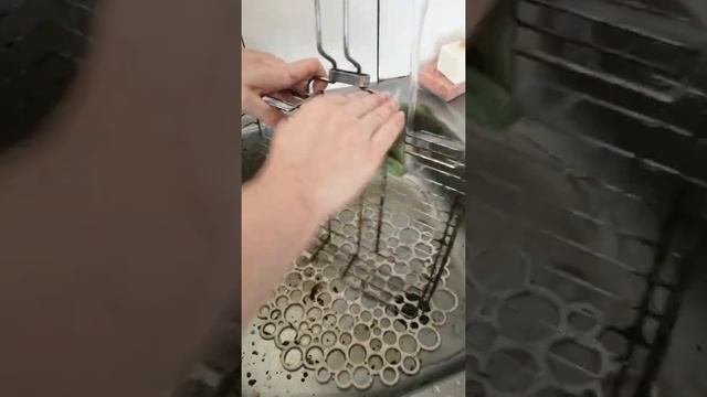 Мою решетку для гриля без химии смотреть онлайн