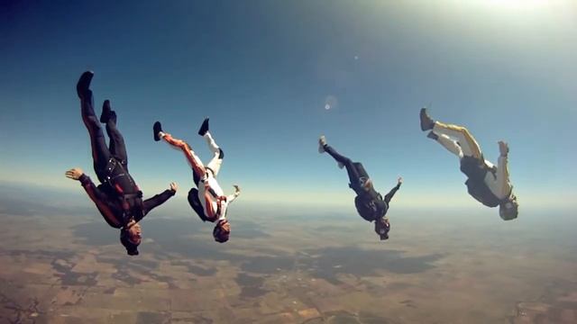 Экстремальный спорт в небе. Красота нереальная!!! смотреть онлайн