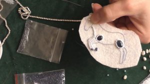 Брошь Лошадка из бисера кристаллов и бусин. Подробный мастер класс