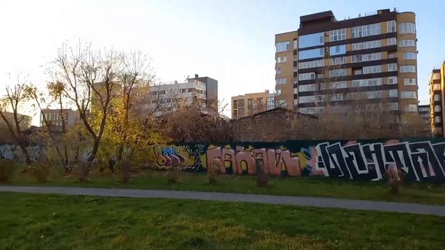 Предмостная площадь: перекрёсток Степана Разина и Чкалова. Кадры дня 20.10.2023 смотреть онлайн