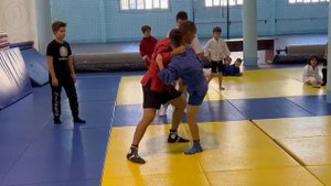 фрагмент тренировки по боевому самбо, дети 6-12 лет, тренер Потапов Денис