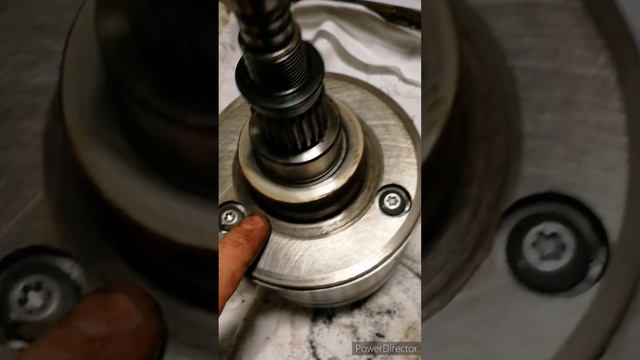 Зачем лезть в электромагнитную муфту полного привода? смотреть онлайн