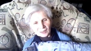 Бабушка с болезнью Альцгеймера