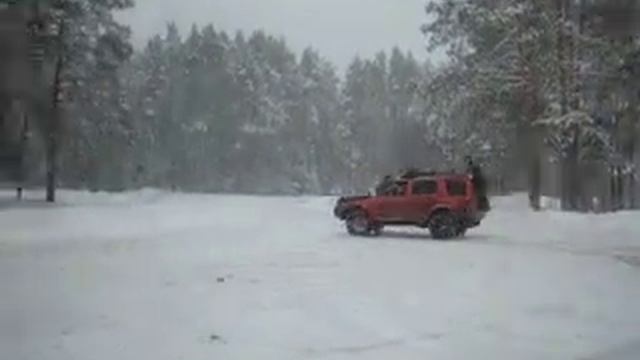 Катание на джипе смотреть онлайн