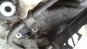 Снятие рулевой рейки Peugeot 407 (Часть 2)