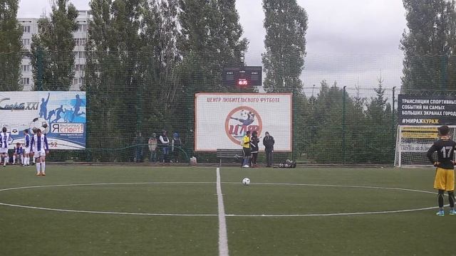 Чемпионат ЦЛФ СК Оранж Фитнес высшая лига. . Энергия — Круглое поле 1 : 4