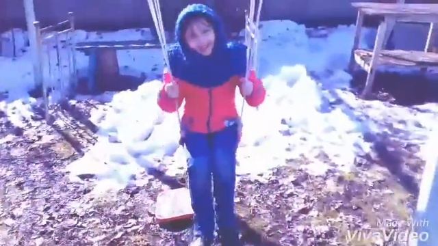 Песня фотография 9 на 12. смотреть онлайн