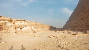 В древних храмах_гробницах были ловушки.mp4