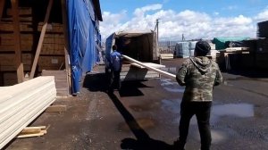 Как я строил дом (сухая строганная доска 48*200*6000 для лобовой доски и карнизных свесов)