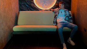 Диван в стиле  Loft  из профильной трубы и старого матраца