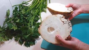 ЗАМОРОЗКА СЕЛЬДЕРЕЯ на зиму.Как сушить листья сельдерея.