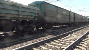 Тепловоз 2ТЭ116-1546 с грузовым поездом. Дача Долгорукова 2018