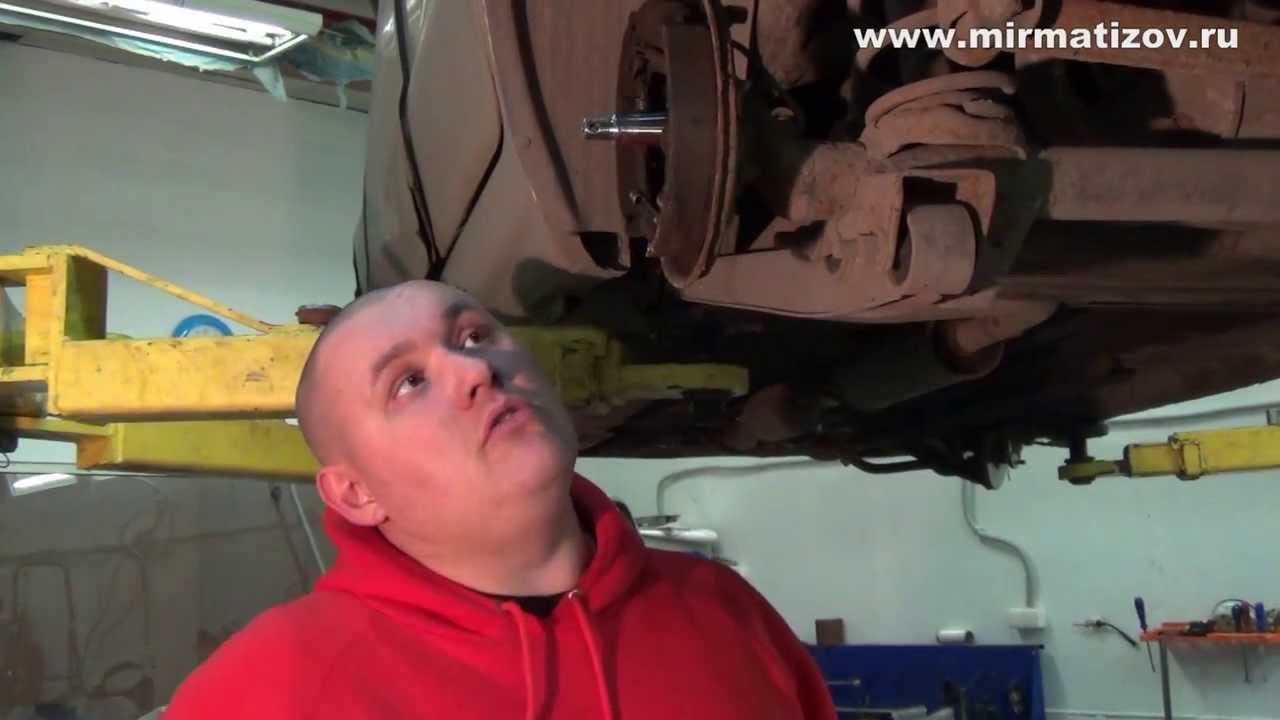 Замена ступичных подшипников на автомобиле Матиз Нарочно не придумаешь: панк - ремонт Матиз.