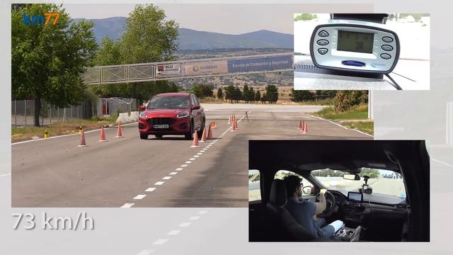 Ford Kuga PHEV 2019 - Maniobra de esquiva (moose test) y eslalon | km77.com смотреть онлайн