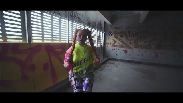 Кавер-гурт SVOI смотреть онлайн