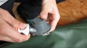 Как установить клапан на лодку пвх.  На герметик