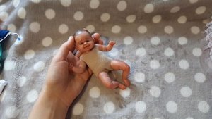 КАК УХАЖИВАТЬ за мини реборном из полимерной глины ЧАСТЬ 2.