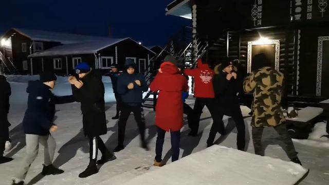 Утренняя разминка на учебно тренировочных сборах в Торжке смотреть онлайн