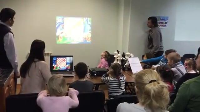 Динозавры учат шахматам смотреть онлайн