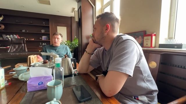 Лично забирает авто с Китая! Клиент приехал за Monjaro! смотреть онлайн