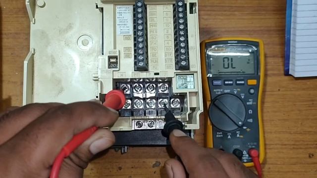 VFD, Inverter IGBT check with help of multimeter смотреть онлайн