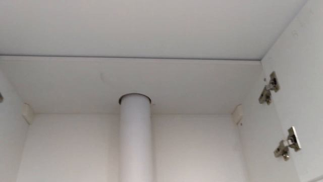 СОВРЕМЕННАЯ БЕЛАЯ КУХНЯ БЕЗ РУЧЕК ПОД ПОТОЛОК смотреть онлайн