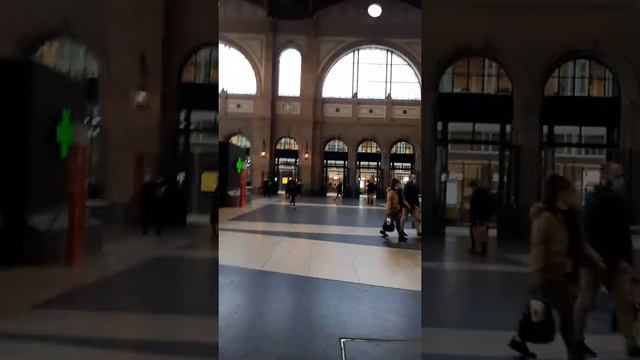 Цюрих ,Швейцария перед Рождеством 2020! Вокзал главный в Цюрихе!Из за Коронавируса все по другому! смотреть онлайн