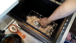 ?  Свиная вырезка и куриные колбаски горячего копчения #горячеекопчение #свинаявырезка #колбаски