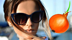 Как сделать маску для волос от выпадения из лука?