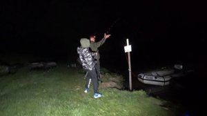 Ловля сома весной. Сом на 100 килограмм. Рыбалка на сома на растяжку