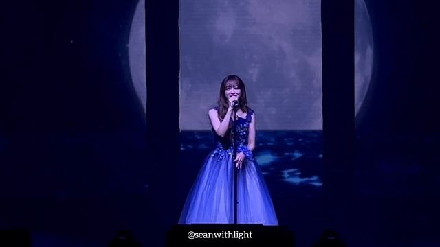 (fancam) Kim Sejeong - Sea of Hope (바라던 바다,盼望的大海) @ 1st Concert 'The門’ in Sydney смотреть онлайн