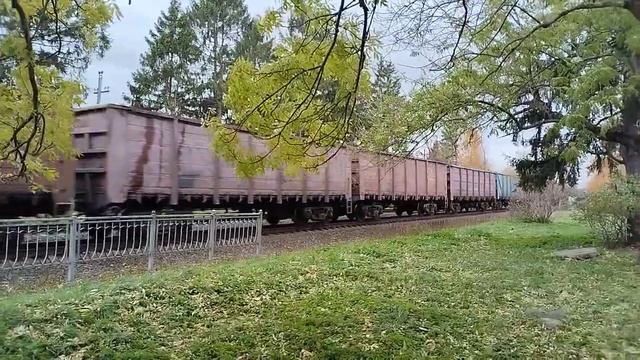 брянский магистральный цеплавоз следует у́ бок станции Калининград Товарная смотреть онлайн