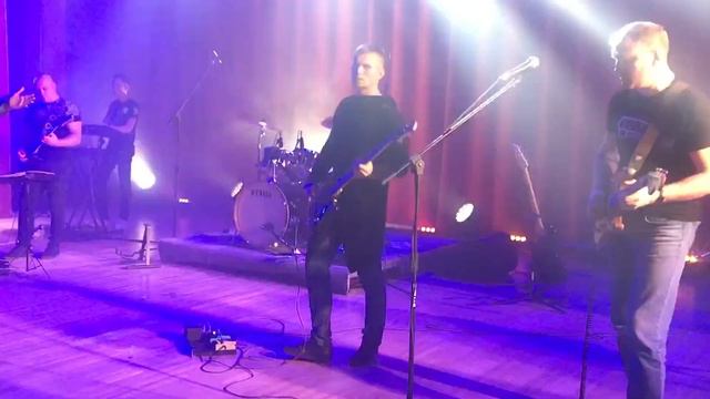 Чужак (Авторская). ВИА Зеленая улица. Концерт в Подольске ДК Быково 2021 г смотреть онлайн