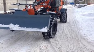 Автогрейдер с подключаемым передним мостом ГС-10.10П
