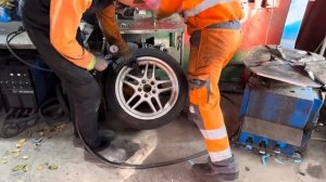 ДУРНАЯ BMW Е-39 4.4L