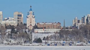 Вид на зимний Хабаровск, с противоположного берега Амура!